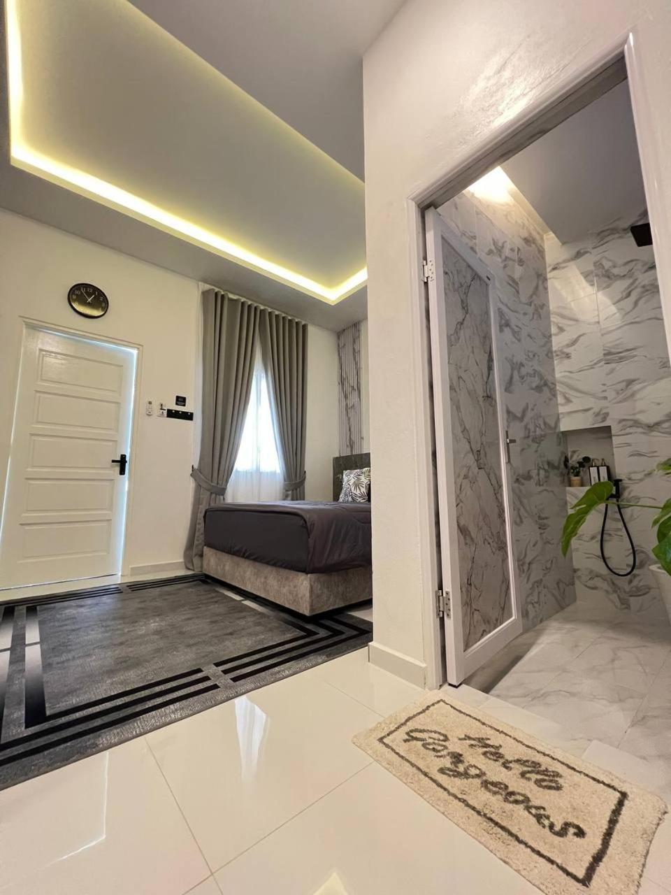 Auranad Tinyhouse Bandar Tanah Merah Wifi Netflix Luaran gambar